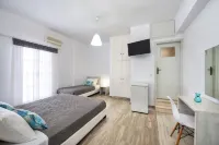 Villa Kavallaris & Apartments Hotel a 