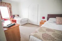 The Oakwheel Hotels in Newby and Scalby