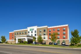 Holiday Inn Express & Suites PUEBLO NORTH by IHG