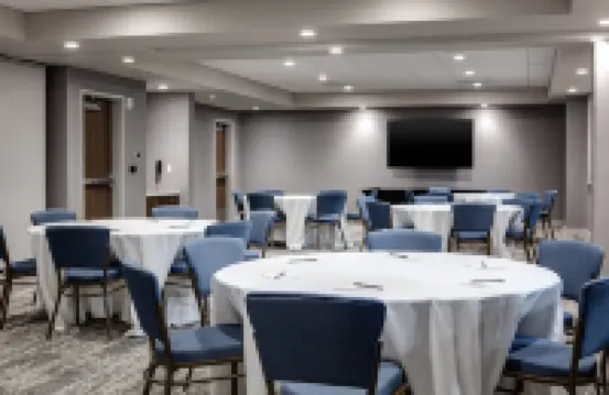 Staybridge Suites IOWA CITY - CORALVILLE by IHG