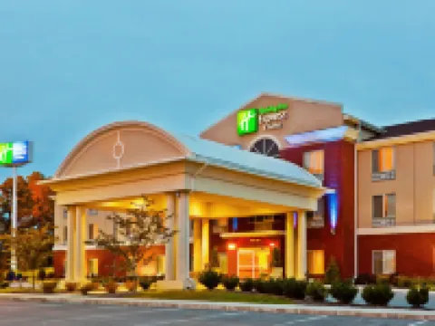 Holiday Inn Express & Suites DICKSON by IHG Hoteles en Dickson