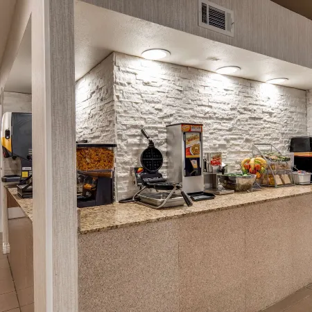 SureStay Hotel by Best Western Alexandria Airport