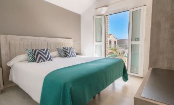 Hotel LIVVO Los Calderones - Adults Recommended