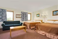 Travelodge by Wyndham Valleyfair Shakopee Hotels in Chaska