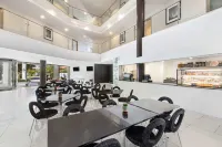 Adina Serviced Apartments Canberra Dickson Hotels in Уотсон