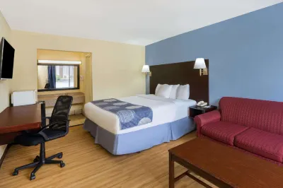 Days Inn by Wyndham Statesville Hotels in Statesville