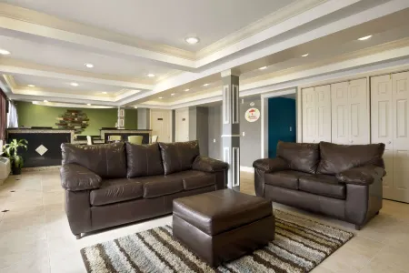 Super 8 by Wyndham Chattanooga/East Ridge Отели в г. Форт Оглторп