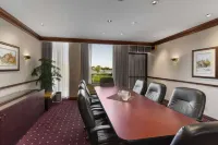 Ramada by Wyndham Belleville Harbourview Conference Centre Hotels in Trenton