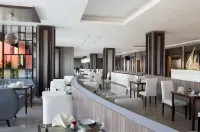 Grand Mercure Solo Baru Hotels in Grogol