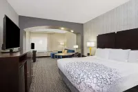 لا كينتا إن آند سويتس باي ويندام بالاستاين فنادق في بالستاين