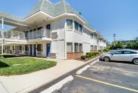 Motel 6 Schiller Park, IL - Chicago O'Hare Hotels in Schiller Park