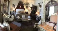 John Thomas Bed and Bath Hotel di Monroe