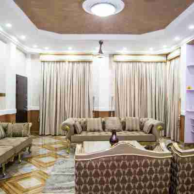 Macoba Luxury Apartments Rooms