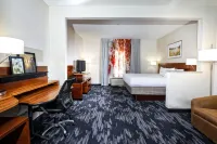 Fairfield Inn & Suites Charleston North/Ashley Phosphate Hotels in North Charleston