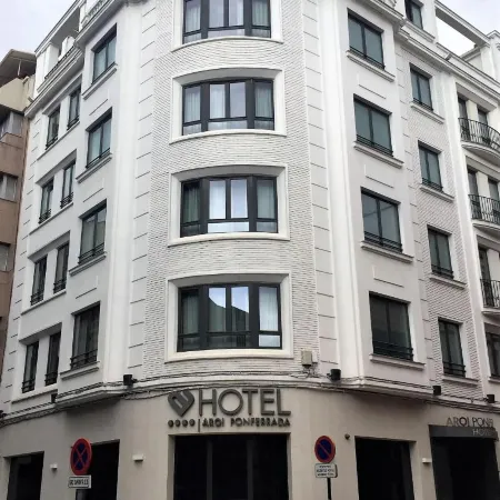 Hotel Aroi Ponferrada Отели в г. Бьерсо