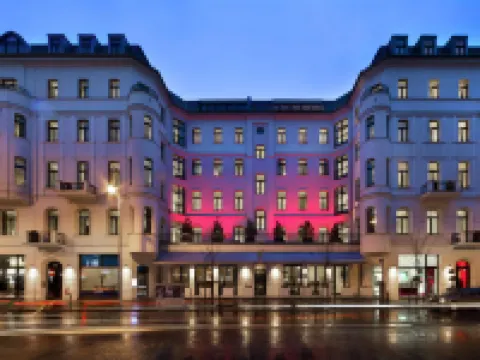 ラックス 11 ベルリン ミッテ