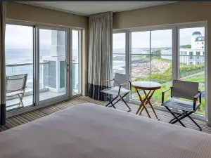 Cliff House Maine