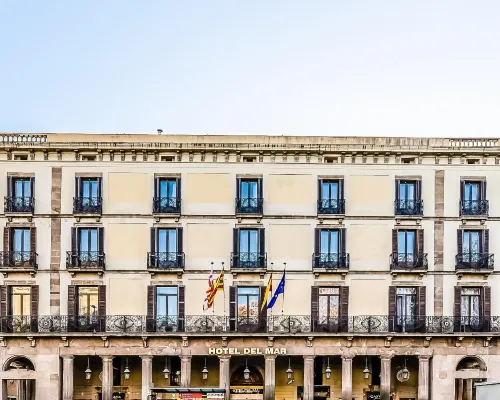 Hotel del Mar Hotels near Picasso Museum