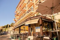 Welcome Hotel