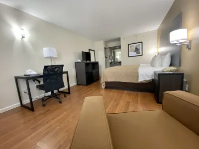Quality Inn Branson - Hwy 76 Central Hotels in Scott Township
