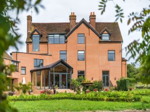 Guildford Manor Hotel & Spa