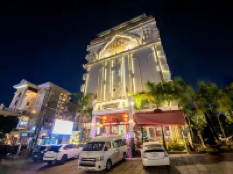 อริสโตแครต เรสซิเดนซ์ แอนด์ โฮเทล โรงแรมในสีหนุวิลล์