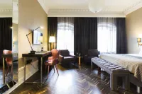 Elite Hotel Adlon - Bathtub