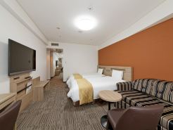 โรงแรมซันรูท โซปรา โกเบ