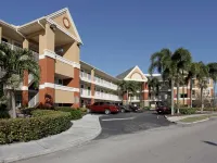 Extended Stay America Suites - Fort Lauderdale - Cypress Creek - Andrews Ave Hotels near Cypress Creek Station