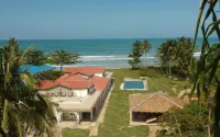Lazuli Resort Hotels in San Vicente