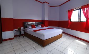 RedDoorz Plus @ Samratulangi Manado