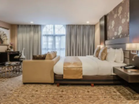 โรงแรมมาร์เชียน การ์เด้น โรงแรมในซัมโบอังกา