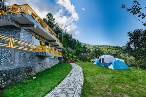 Sherpa Eco Resort - 3-Star