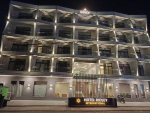 Hotel Ridley International