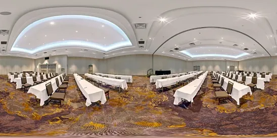 Hilton Toronto Airport Hotel & Suites
