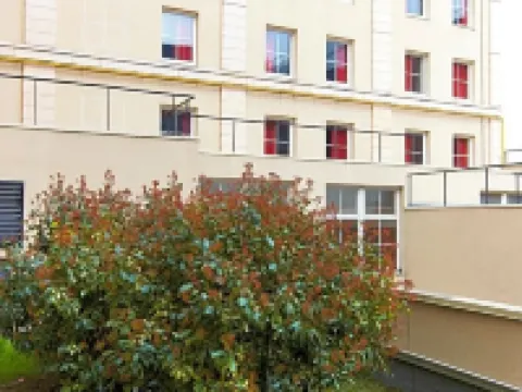 Kyriad ECO - Suresnes - La Défense Hotels in Hauts-de-Seine