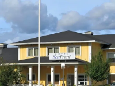 Hotel Sea Front โรงแรมในRaseborg