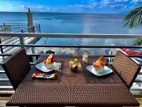 PamAnilao and Padoy's Dive Camp - Aamiainen