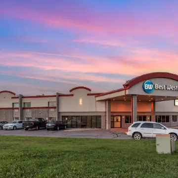 Best Western Marquis Inn  Suites