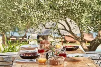 100 Rizes Seaside Resort- Small Luxury Hotels of the World - breakfast