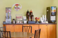 Super 8 by Wyndham Walterboro - Frühstück