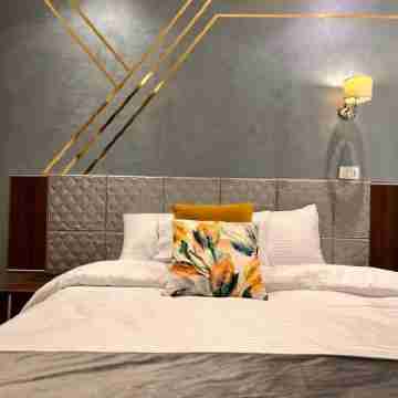 Grand Pyramids Inn Rooms