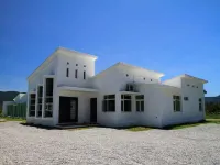 Meetcanaan HomeStay Hotels near Skcf