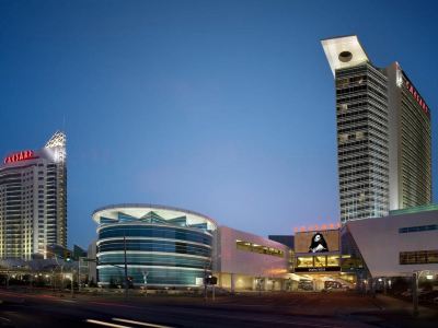 Caesars Windsor- A Caesars Rewards Destination