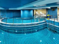 Tianjin Golden Crown Hotel - 5-Star
