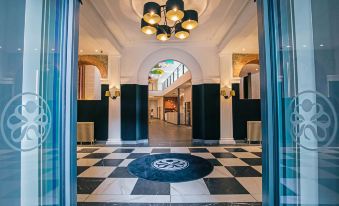 Sandman Signature Aberdeen Hotel & Spa - Housity