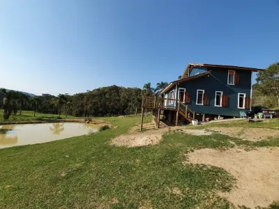 Cabana Pôr-do-Sol - Rancho Queimado-SC Hotels in Angelina