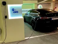 Nidimos Hotel - parking