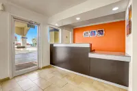Motel 6 Clovis, NM Hotel di Clovis