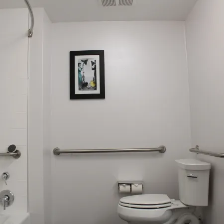 Hampton Inn & Suites Los Angeles/Hollywood Отели рядом с достопримечательностью «Улица Сансет-стрип»